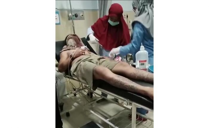 Hendak Beli Nasi Goreng, Dua Warga Desa Lemujut Sidoarjo Dibacok, Motor Dirampas Hendak Beli Nasi Goreng, Dua Warga Desa Lemujut Sidoarjo Dibacok, Motor Dirampas