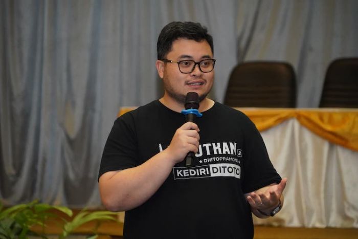Cabup Dhito Bakal Perjuangkan Nasib Tenaga Honorer K2 di Kediri Cabup Dhito Bakal Perjuangkan Nasib Tenaga Honorer K2 di Kediri