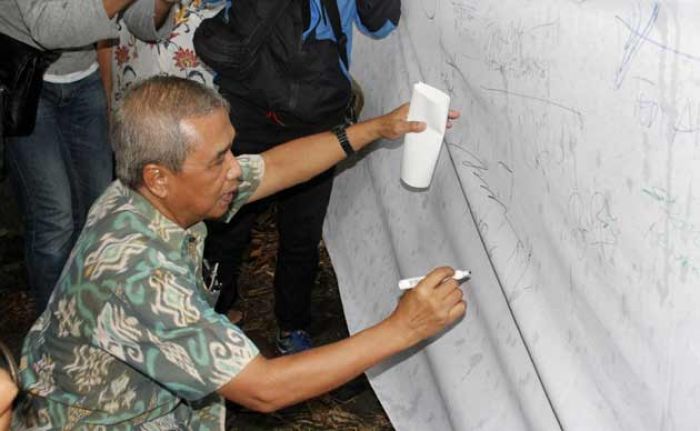 Prihatin, Eks Pimpinan KPK Unggah Status Prihatin, Eks Pimpinan KPK Unggah Status