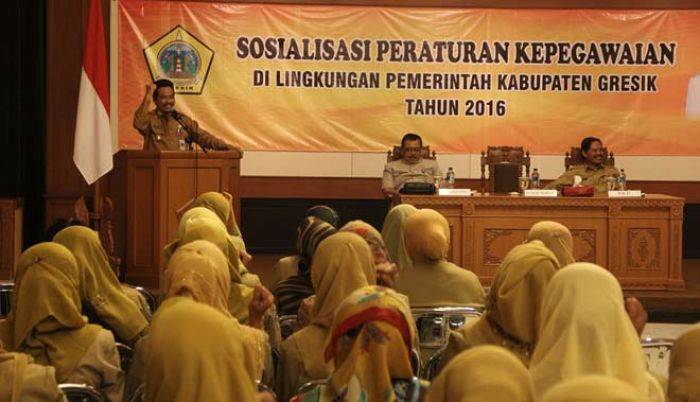 200 PNS Pemkab Gresik Dibekali Peraturan Kepegawaian