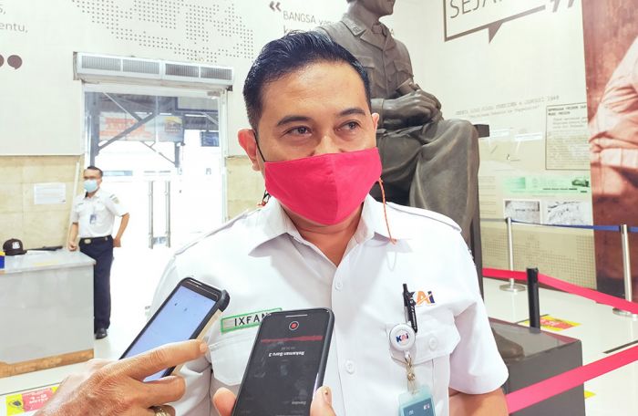 Oktober 2021, Penumpang Kereta Api di Stasiun Blitar Naik Dua Kali Lipat Oktober 2021, Penumpang Kereta Api di Stasiun Blitar Naik Dua Kali Lipat