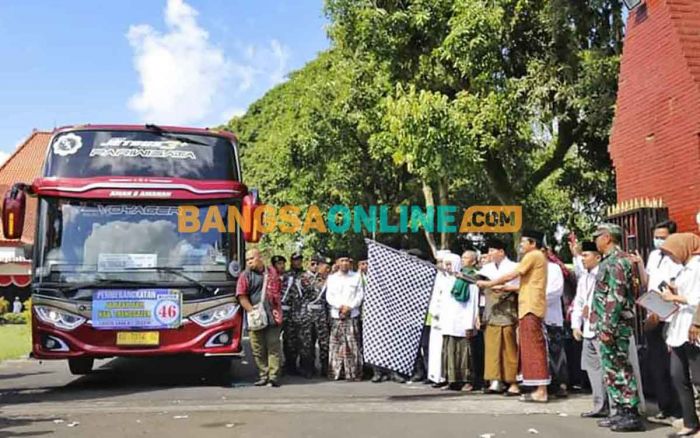 Bupati Trenggalek Lepas Keberangkatan 519 Jamaah Calon Haji