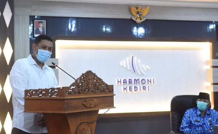 Dewan Pengurus Korpri PAW 2017-2022 Dikukuhkan, Wali Kota Kediri: Harus Bermanfaat bagi Masyarakat Dewan Pengurus Korpri PAW 2017-2022 Dikukuhkan, Wali Kota Kediri: Harus Bermanfaat bagi Masyarakat