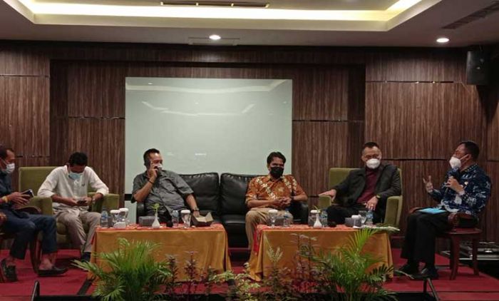 DPRD Minta Gresikpedia dan Gresik Akas Layanan Publik Terbukti Lebih Cepat DPRD Minta Gresikpedia dan Gresik Akas Layanan Publik Terbukti Lebih Cepat