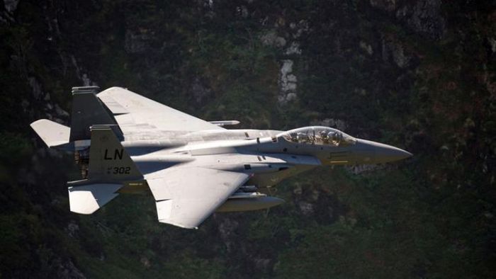 Negara Barat Gamang Bantu Ukraina, AS Gandeng Polandia Pertimbangkan Kirim Jet Tempur Negara Barat Gamang Bantu Ukraina, AS Gandeng Polandia Pertimbangkan Kirim Jet Tempur