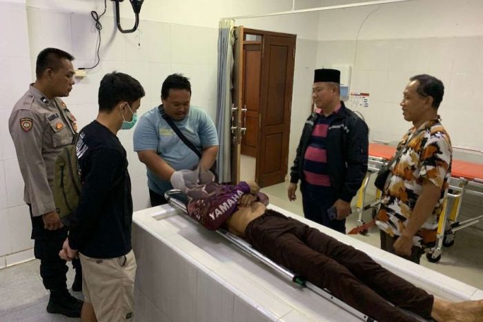 Pria Pemanjat Kelapa di Banyuwangi Ditemukan Tewas Diduga Usai Jatuh dari Atas Pohon Pria Pemanjat Kelapa di Banyuwangi Ditemukan Tewas Diduga Usai Jatuh dari Atas Pohon