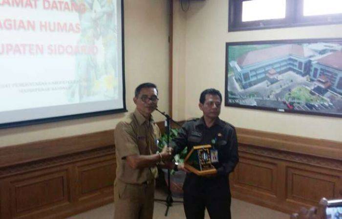 Rombongan Besar Humas Pemkab Sidoarjo Studi Banding tentang PPID ke Kabupaten Badung Rombongan Besar Humas Pemkab Sidoarjo Studi Banding tentang PPID ke Kabupaten Badung