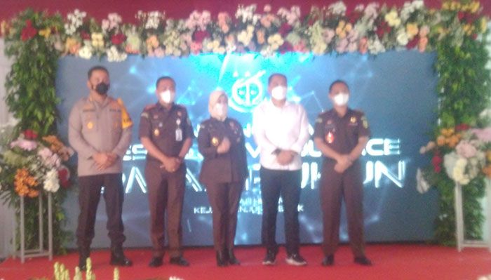 Kajati Jatim Resmikan Rumah Restorative Justice di Babat Jerawat Surabaya Kajati Jatim Resmikan Rumah Restorative Justice di Babat Jerawat Surabaya