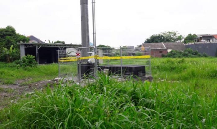 Disegel Dispol PP Karena Ilegal, Pekerja Tower BTS di Bunder Asri Nekat Pasang Perangkat Disegel Dispol PP Karena Ilegal, Pekerja Tower BTS di Bunder Asri Nekat Pasang Perangkat