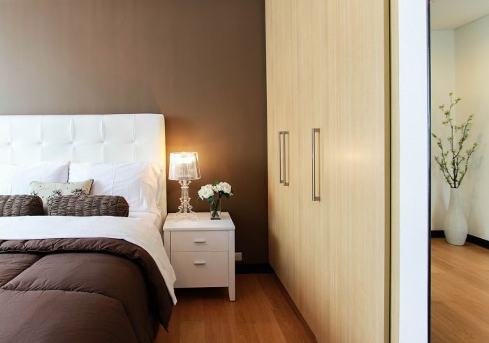 Tips Menata Kamar Tidur yang Rapi dan Nyaman Tips Menata Kamar Tidur yang Rapi dan Nyaman