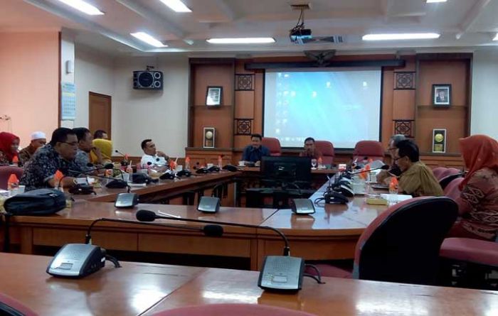 Kunker ke Gresik, DPRD Ternate Pelajari Alokasi Dana Jasmas