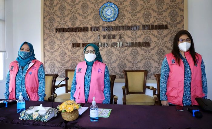 Ketua TP PKK Surabaya Masifkan Sosialisasi Pentingnya Vaksin bagi Bumil Ketua TP PKK Surabaya Masifkan Sosialisasi Pentingnya Vaksin bagi Bumil