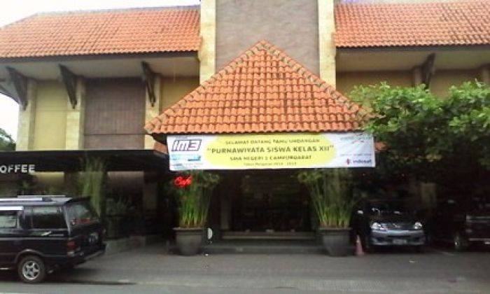 Tak Gubris Himbauan Bupati, SMAN 1 Campurdarat Tulungagung Gelar Purnawiyata di Gedung Mewah