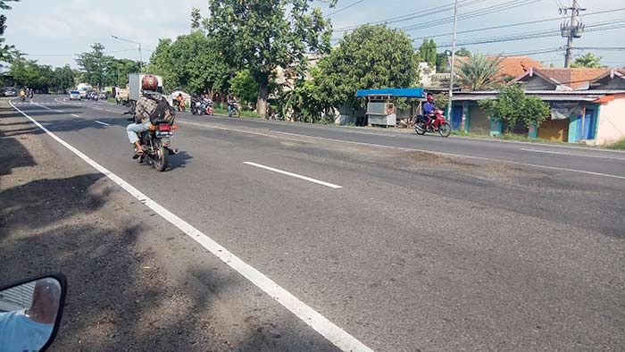 Kondisi Jalan Balongbendo-Mojokerto Masih Buruk, Sehari 2 Pemotor Jadi Korban Kondisi Jalan Balongbendo-Mojokerto Masih Buruk, Sehari 2 Pemotor Jadi Korban