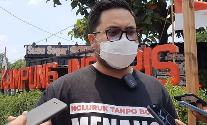 Tunaikan Janji Politik, Bupati Kediri Revitalisasi 1.400 RTLH di Kampung Inggris Pare Tunaikan Janji Politik, Bupati Kediri Revitalisasi 1.400 RTLH di Kampung Inggris Pare