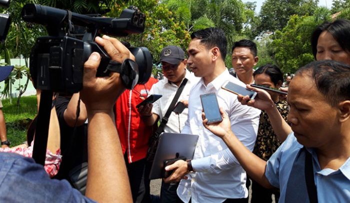 Di-Deadline Awal Februari, Warga Penolak Nilai Ganti Rugi Bandara Kediri Hanya Bisa Pasrah Di-Deadline Awal Februari, Warga Penolak Nilai Ganti Rugi Bandara Kediri Hanya Bisa Pasrah
