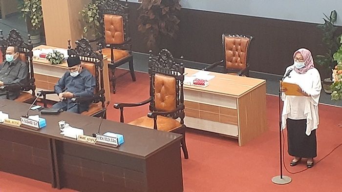 DPRD Kabupaten Mojokerto Gelar Paripurna Penetapan Bupati dan Wakil Bupati Terpilih DPRD Kabupaten Mojokerto Gelar Paripurna Penetapan Bupati dan Wakil Bupati Terpilih