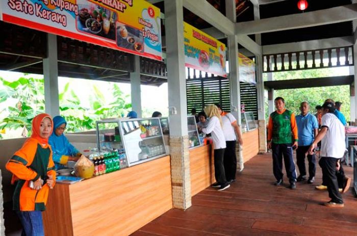 Wali Kota Surabaya Resmikan Sentra Kuliner Mangrove
