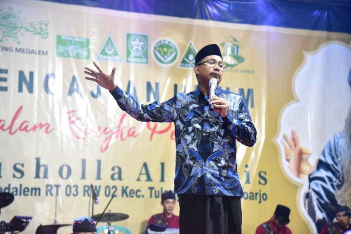 Puncak Resepsi Satu Abad NU, Bupati Sidoarjo Terbitkan SE Siswa Belajar Daring Puncak Resepsi Satu Abad NU, Bupati Sidoarjo Terbitkan SE Siswa Belajar Daring