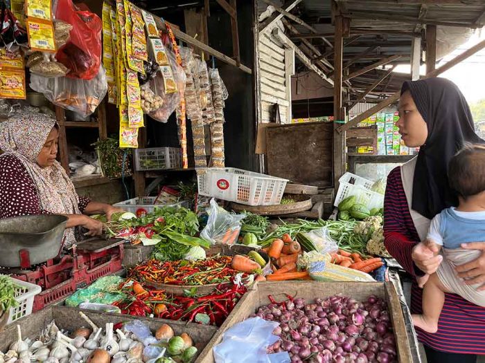 Daftar Harga Sembako Jatim Senin 16 Juni 2025: Bawang Merah Rp40.002/kg, Cabai Rawit Rp40.425/kg Daftar Harga Sembako Jatim Senin 16 Juni 2025: Bawang Merah Rp40.002/kg, Cabai Rawit Rp40.425/kg