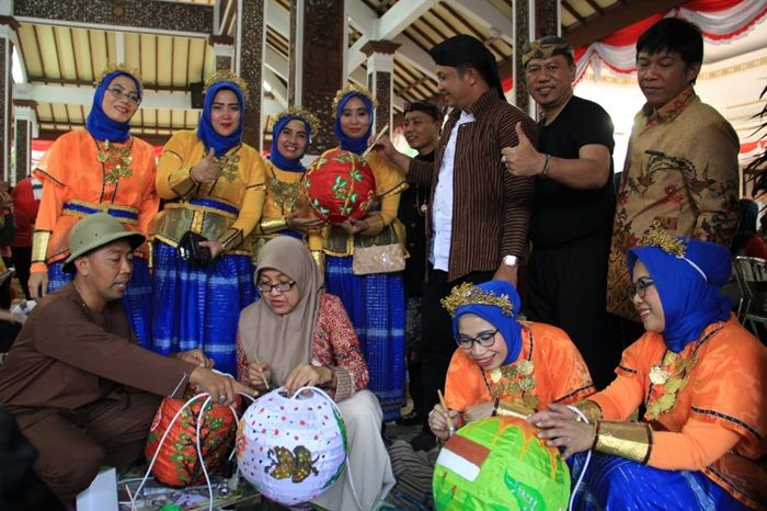 Ratusan Lampion Karya OPD Bakal Hiasi Jalan di Sidoarjo Ratusan Lampion Karya OPD Bakal Hiasi Jalan di Sidoarjo