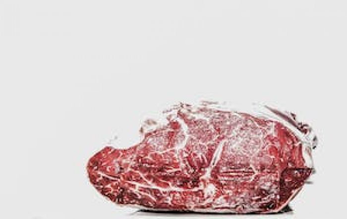 Jangan Dicuci! Begini Cara Menyimpan Daging Kurban yang Benar di Kulkas Jangan Dicuci! Begini Cara Menyimpan Daging Kurban yang Benar di Kulkas