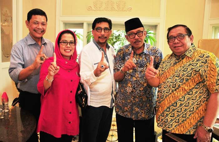 Timses Jokowi Sowan ke Imam Utomo Timses Jokowi Sowan ke Imam Utomo