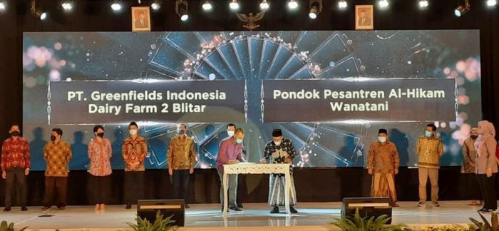 Greenfields Indonesia Farm 2 Teken MoU dengan Dua Pondok Pesantren di Kabupaten Blitar Greenfields Indonesia Farm 2 Teken MoU dengan Dua Pondok Pesantren di Kabupaten Blitar