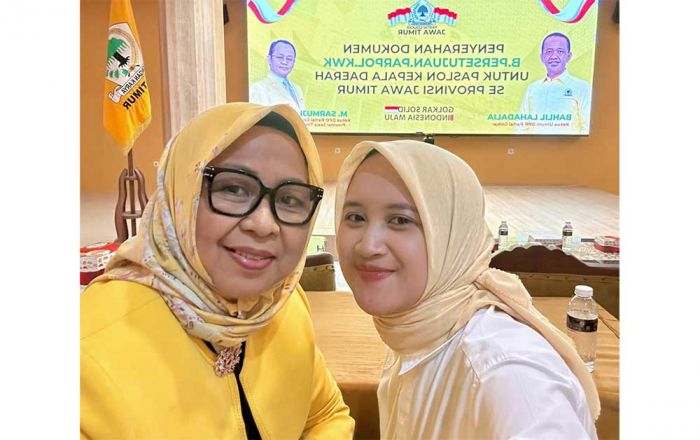 Rias YD Puji Ning Wardah sebagai Bacawabup Pasuruan: Muda, Cantik, Cerdas, Santun, dan Santri Banget Rias YD Puji Ning Wardah sebagai Bacawabup Pasuruan: Muda, Cantik, Cerdas, Santun, dan Santri Banget