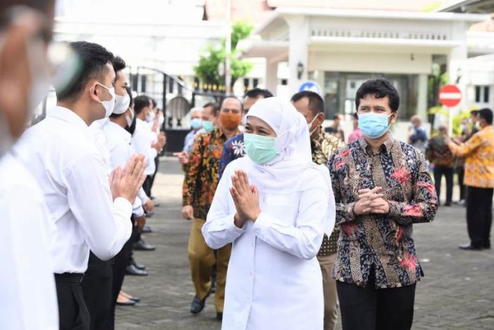 Apel Perdana Bersama CPNS Baru, Gubernur Khofifah Minta Sebarkan Inovasi dan Produktivitas Apel Perdana Bersama CPNS Baru, Gubernur Khofifah Minta Sebarkan Inovasi dan Produktivitas