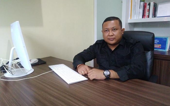 Tak Bisa Hadir di Debat Publik, Bawaslu Surabaya Gelar Nobar Bersama Panwascam se-Surabaya Tak Bisa Hadir di Debat Publik, Bawaslu Surabaya Gelar Nobar Bersama Panwascam se-Surabaya