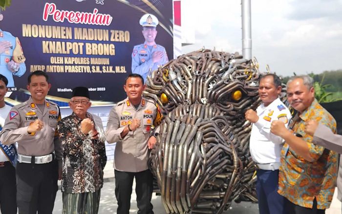 Kapolres Madiun Resmikan Monumen Berbentuk Kepala Elang dari Hasil Sitaan Knalpot Brong