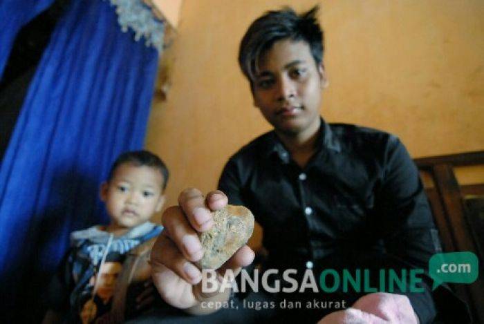 Sering Diejek Teman Jadi Alasan Ponari Tak Melanjutkan Sekolah