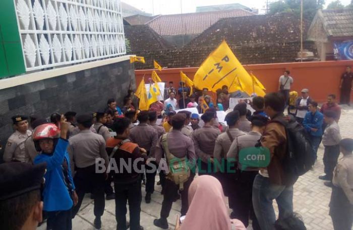 PMII Bojonegoro Minta Kejari Tuntaskan Pengusutan Kasus Korupsi