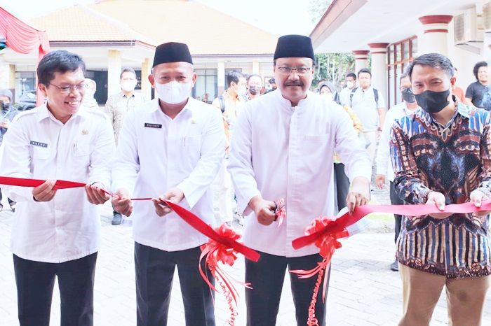 Kabar Gembira! Pemkot Pasuruan Sediakan Internet Gratis hingga Tingkat RW Kabar Gembira! Pemkot Pasuruan Sediakan Internet Gratis hingga Tingkat RW