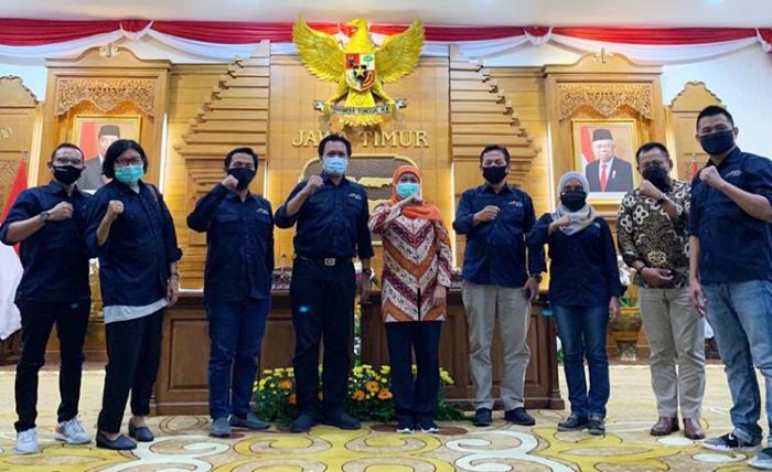 Siap Hadiri Konferwil II AMSI Jatim, Khofifah Optimis akan Lahir Pemikiran yang Out of the Box Siap Hadiri Konferwil II AMSI Jatim, Khofifah Optimis akan Lahir Pemikiran yang Out of the Box