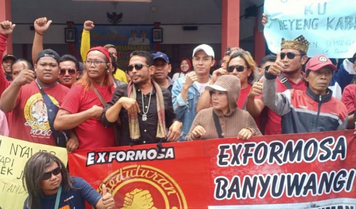 Hasil Aksi Sesuai Harapan, Pekerja Seni di Banyuwangi Kini Boleh Beraktivitas dan Pentas Hasil Aksi Sesuai Harapan, Pekerja Seni di Banyuwangi Kini Boleh Beraktivitas dan Pentas