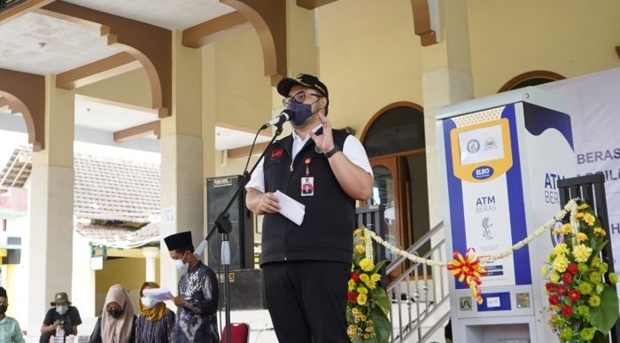 Kabar Gembira, Bupati Kediri: Minggu ini Minggu Terakhir Kelangkaan Minyak Goreng Kabar Gembira, Bupati Kediri: Minggu ini Minggu Terakhir Kelangkaan Minyak Goreng