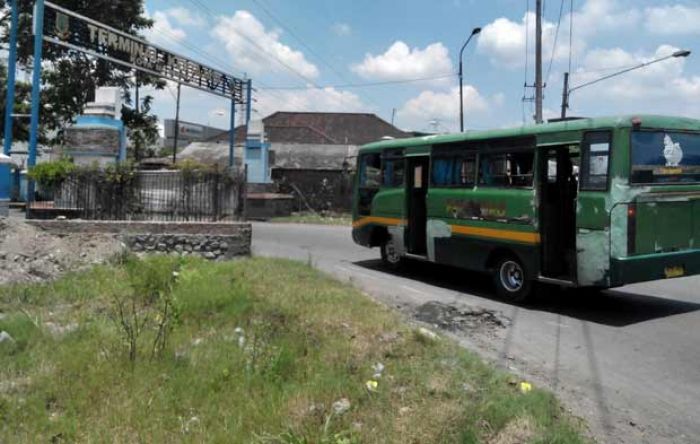 Terminal Kertajaya Diambil-alih Pemprov, PAD Rp 650 Juta Amblas Terminal Kertajaya Diambil-alih Pemprov, PAD Rp 650 Juta Amblas