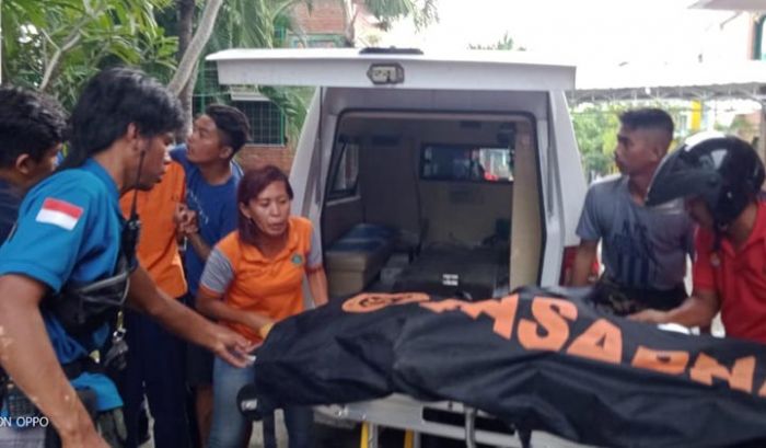 Pencarian Tuntas, Tiga Pelajar yang Tenggelam di Sungai Pucang Sidoarjo Sudah Ditemukan Semua Pencarian Tuntas, Tiga Pelajar yang Tenggelam di Sungai Pucang Sidoarjo Sudah Ditemukan Semua