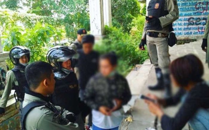 Tak Lagi Angker, Kini Rumah Hantu Darmo Dijadikan Ajang Kenakalan Remaja