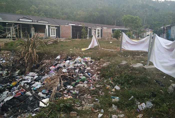 ​Sampah di Perumahan Sedeng Sepenuhnya Tanggung Jawab Pengembang