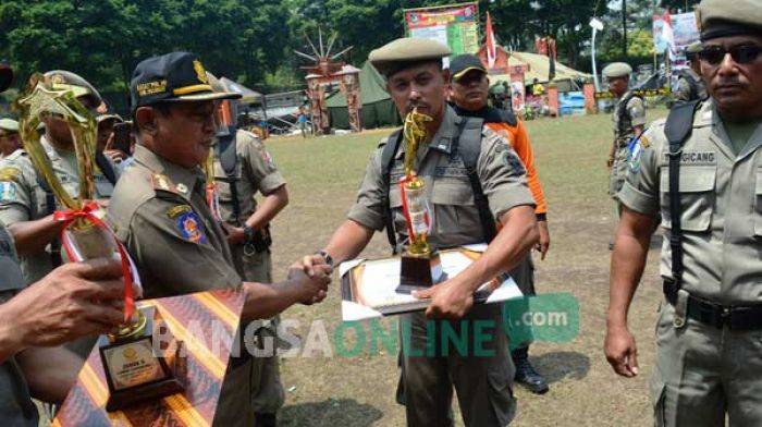 Satpol PP Gresik Sabet Juara dalam Jambore se-Jawa Timur