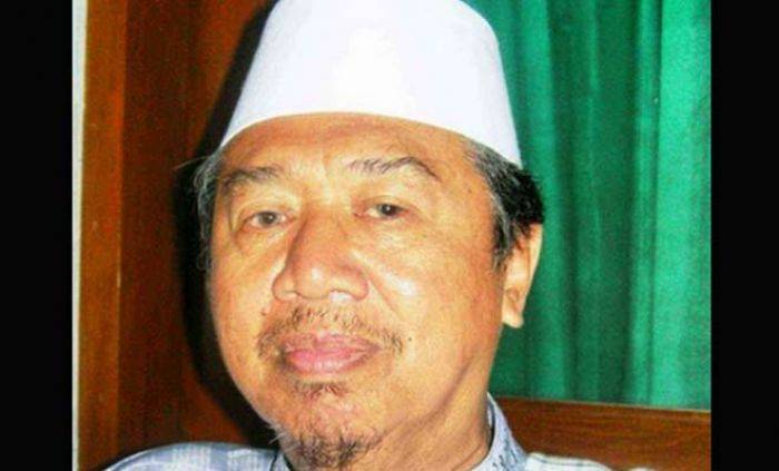 KH Mas Subadar Besuk Pasuruan Wafat, Gubernur Jatim Dijadwalkan Melayat KH Mas Subadar Besuk Pasuruan Wafat, Gubernur Jatim Dijadwalkan Melayat