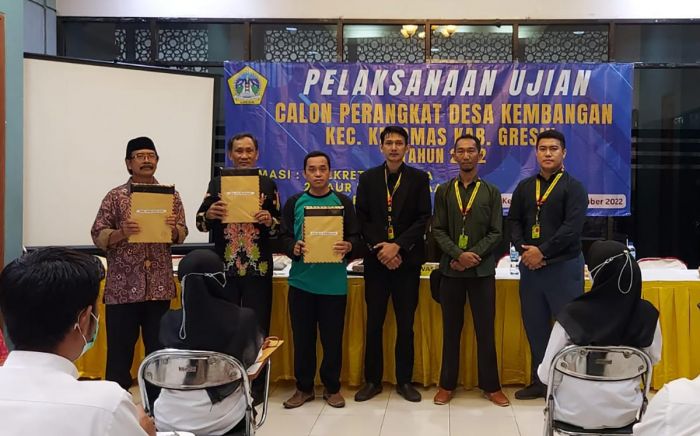Diikuti 31 Warga, ini 3 Nama Terpilih Hasil Penjaringan 3 Jabatan Perangkat Desa Kembangan Gresik Diikuti 31 Warga, ini 3 Nama Terpilih Hasil Penjaringan 3 Jabatan Perangkat Desa Kembangan Gresik