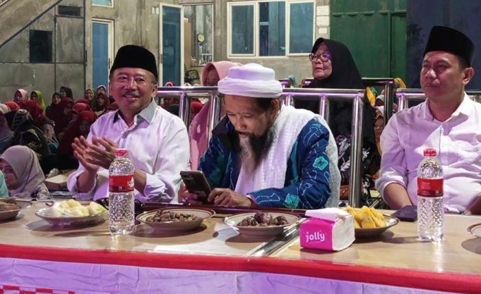 Bambang DH Hadiri Pengajian Tahun Baru Islam yang Digelar PDIP Sidoarjo Bambang DH Hadiri Pengajian Tahun Baru Islam yang Digelar PDIP Sidoarjo