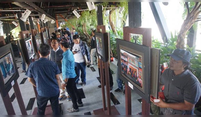 Pesona Kampung Surabaya Dibingkai Melalui Ajang Fotografi Pesona Kampung Surabaya Dibingkai Melalui Ajang Fotografi