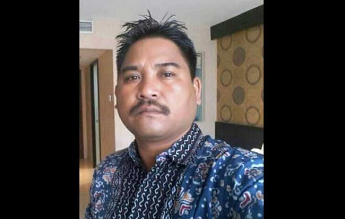 Komisi D DPRD Gresik Desak Disnakertrans Sweeping Perusahaan Pemakai Naker Asing Komisi D DPRD Gresik Desak Disnakertrans Sweeping Perusahaan Pemakai Naker Asing