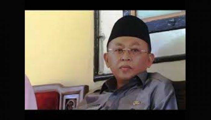 Bupati Sumenep Akui PNS di Kepulauan Sering Bolos, Sering Curangi Absensi Bupati Sumenep Akui PNS di Kepulauan Sering Bolos, Sering Curangi Absensi