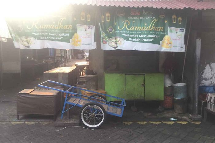 Dituding Remas Payudara, Kuli Panggul di Pasar UKA Benowo Surabaya Dikeroyok hingga Tewas Dituding Remas Payudara, Kuli Panggul di Pasar UKA Benowo Surabaya Dikeroyok hingga Tewas